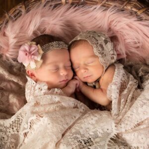 Childbirth essentials classes to prepare for twin babies